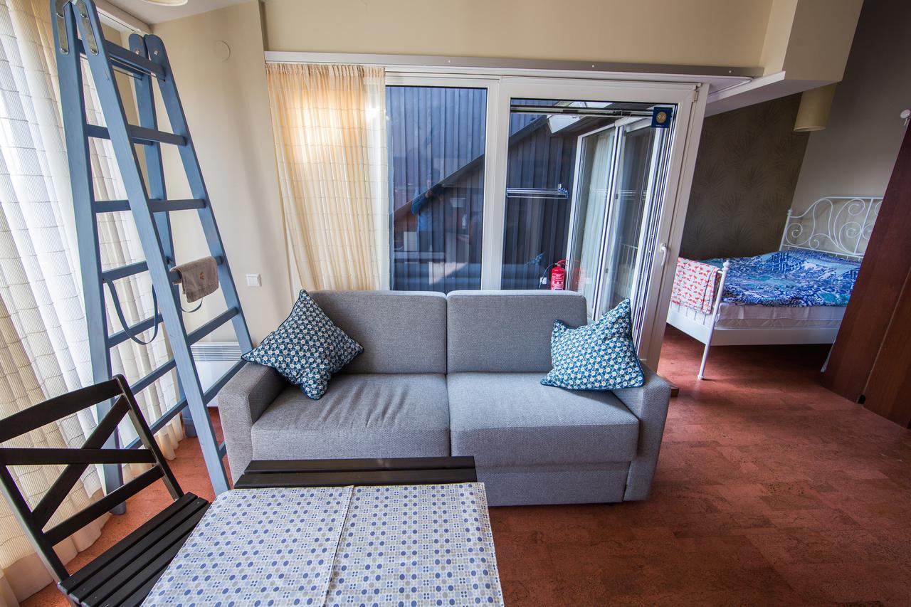Lapes Namai Apartment Pervalka Exterior photo